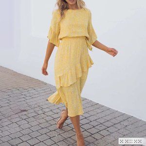 Modshe yellow tiered dress, scoop neck, size small